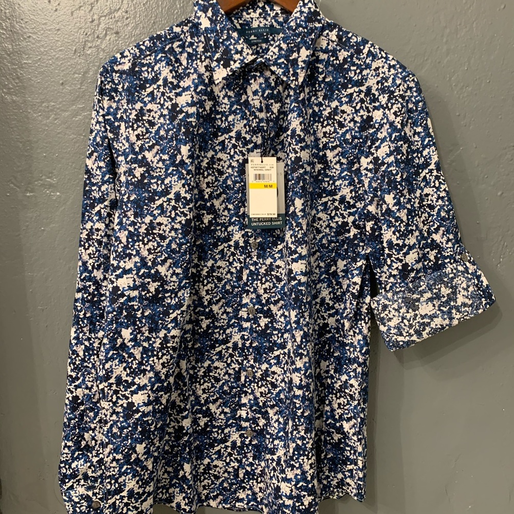 LONG SLEEVE BUTTON DOWN